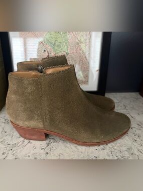 Jack Rogers Suede Ankle Boot, Size 6